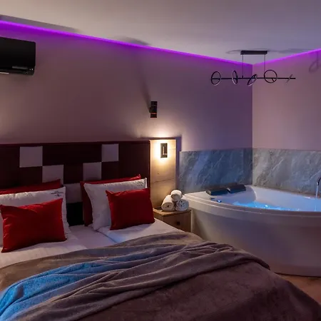Lejlighed Portovo Private Jacuzzi & Ac By Lion
